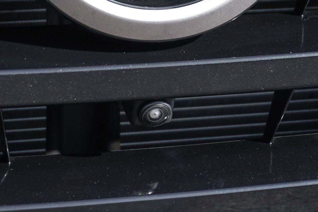 Used 2025 Nissan Pathfinder SL image 46