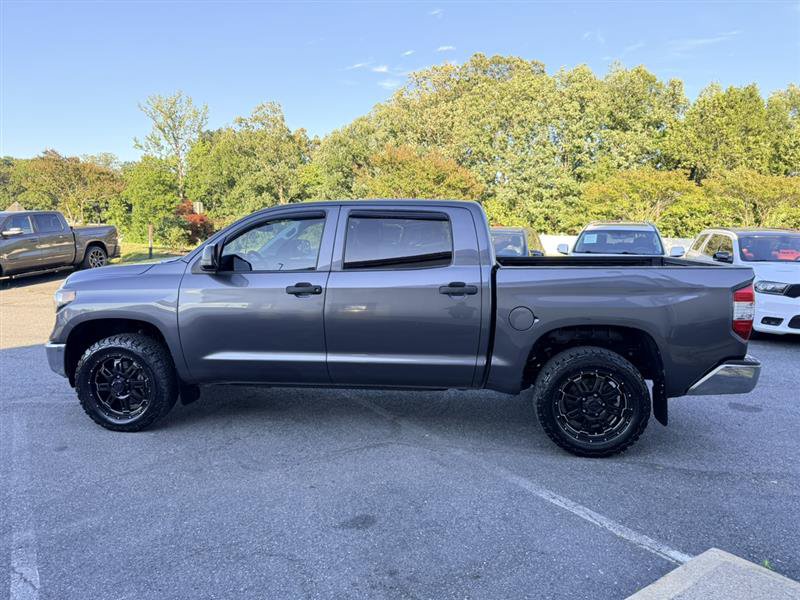 Used 2017 Toyota Tundra SR5 AWD/4WD image 8