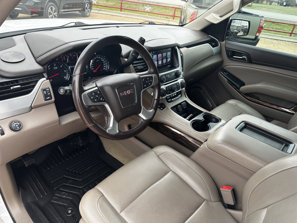 Used 2018 GMC Yukon SLT w/ Open Road Package image 19