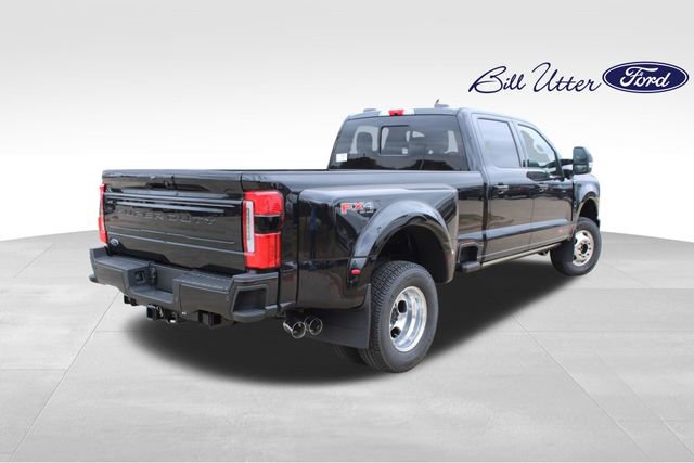 New 2026 Ford F350 Platinum image 3