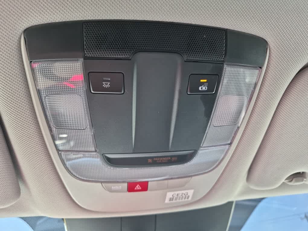 Used 2025 Kia Sorento EX AWD/4WD image 29