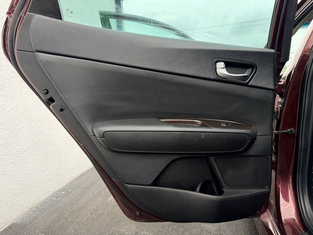Used 2017 Kia Optima EX FWD image 27