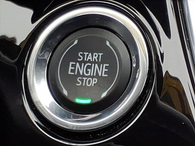 Used 2025 Chevrolet Trax RS image 23