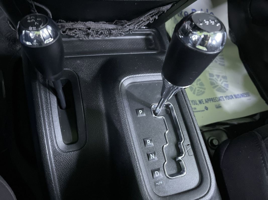 Used 2013 Jeep Wrangler Unlimited Sport AWD/4WD image 22