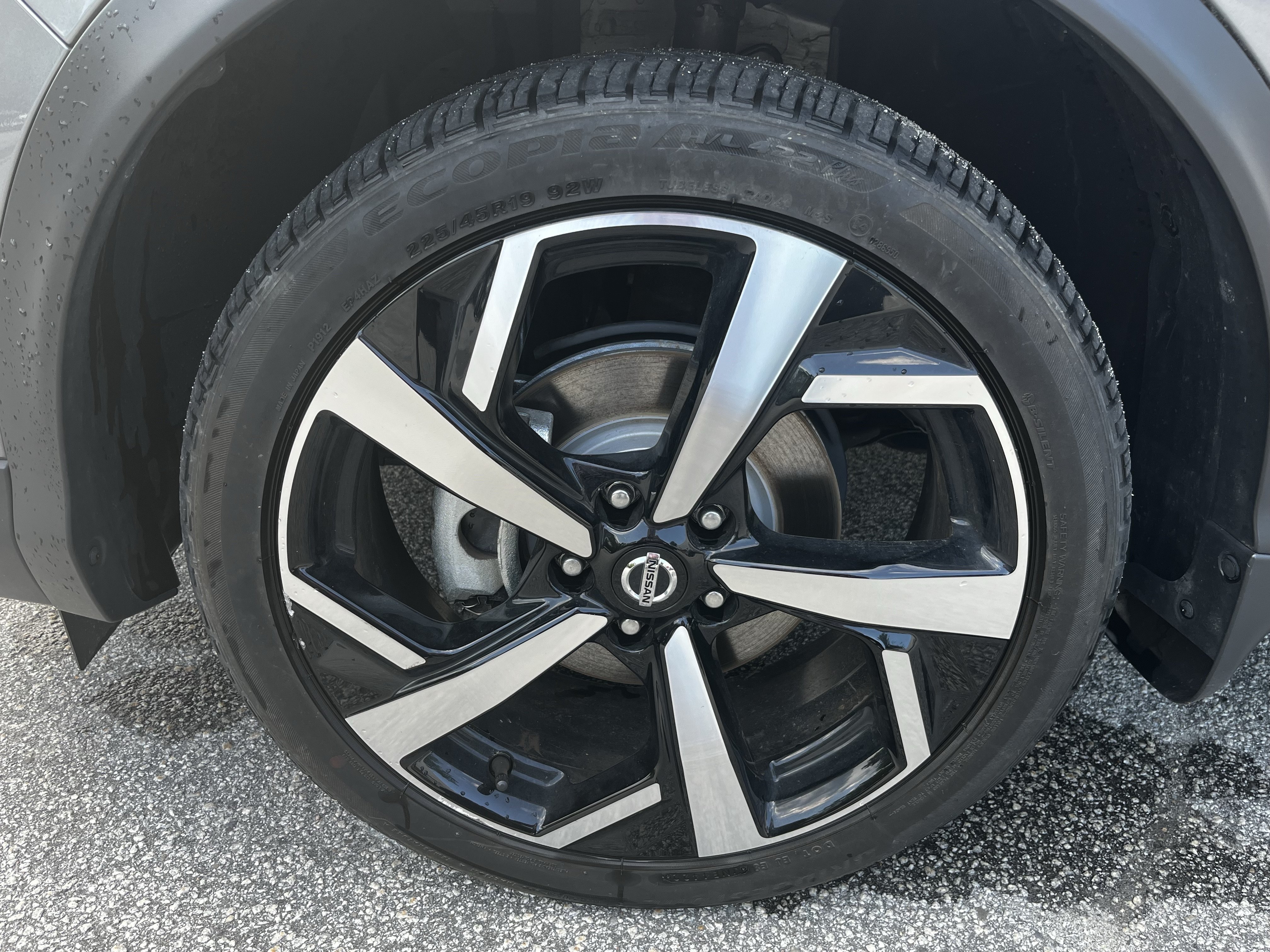 Used 2022 Nissan Rogue Sport SL w/ Premium Package AWD/4WD image 12