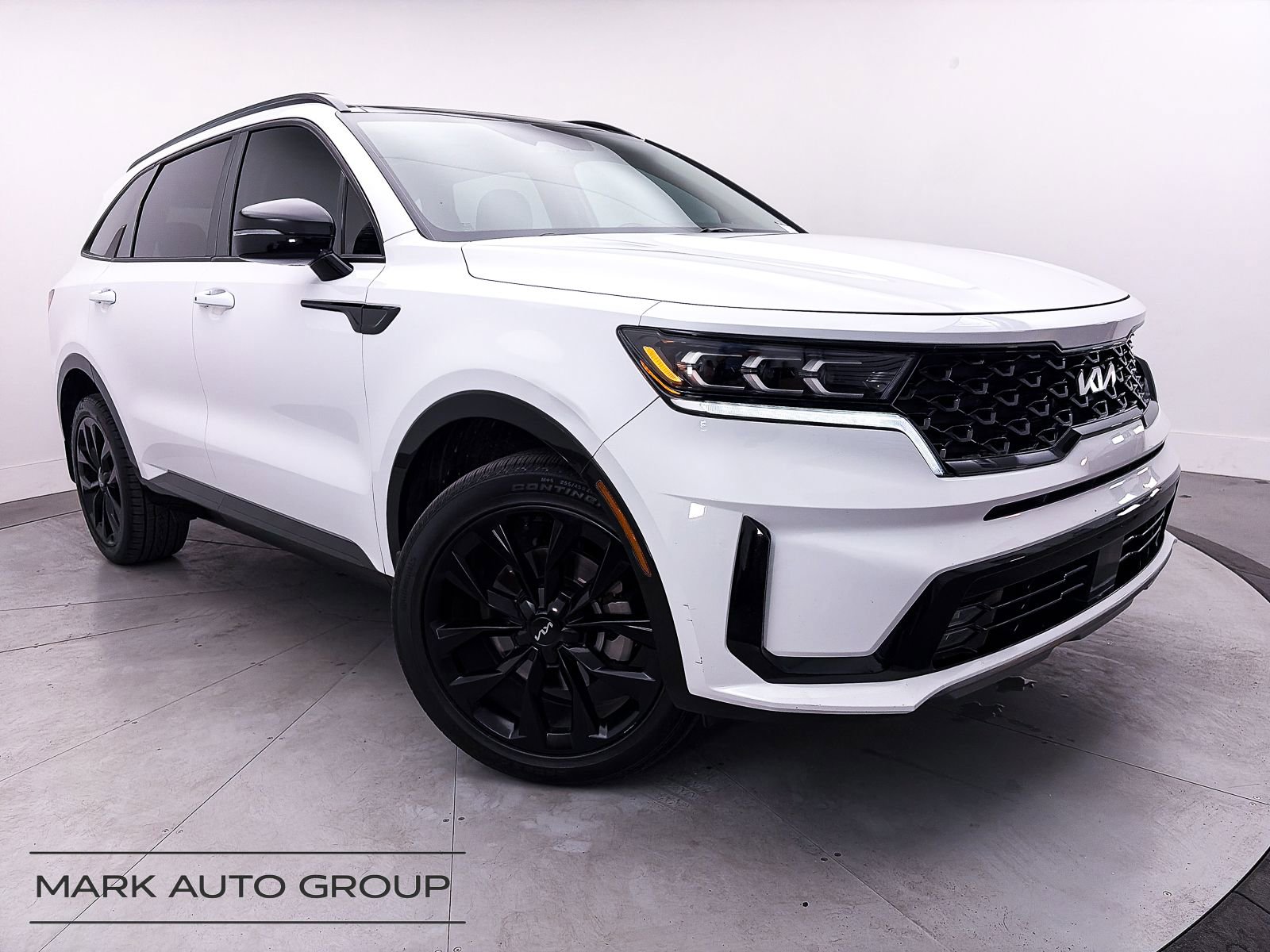 Used 2022 Kia Sorento SX image 1