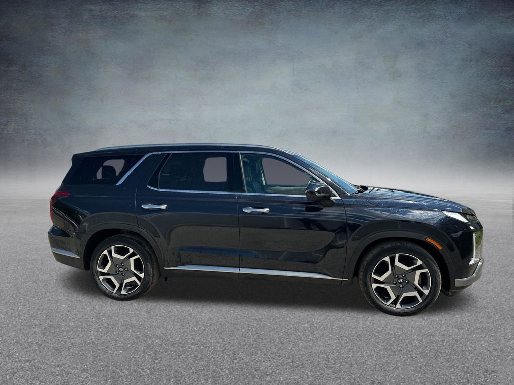 Used 2023 Hyundai Palisade SEL w/ Premium Package AWD/4WD image 6