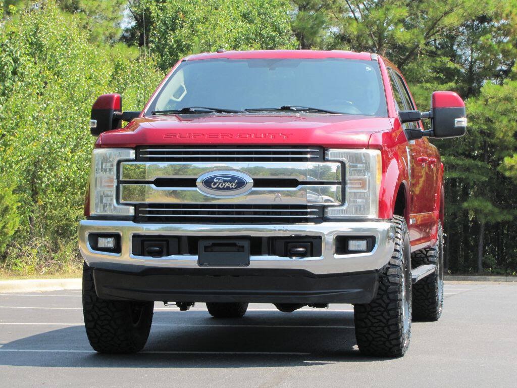 Used 2017 Ford F250 Lariat w/ Lariat Value Package AWD/4WD image 8