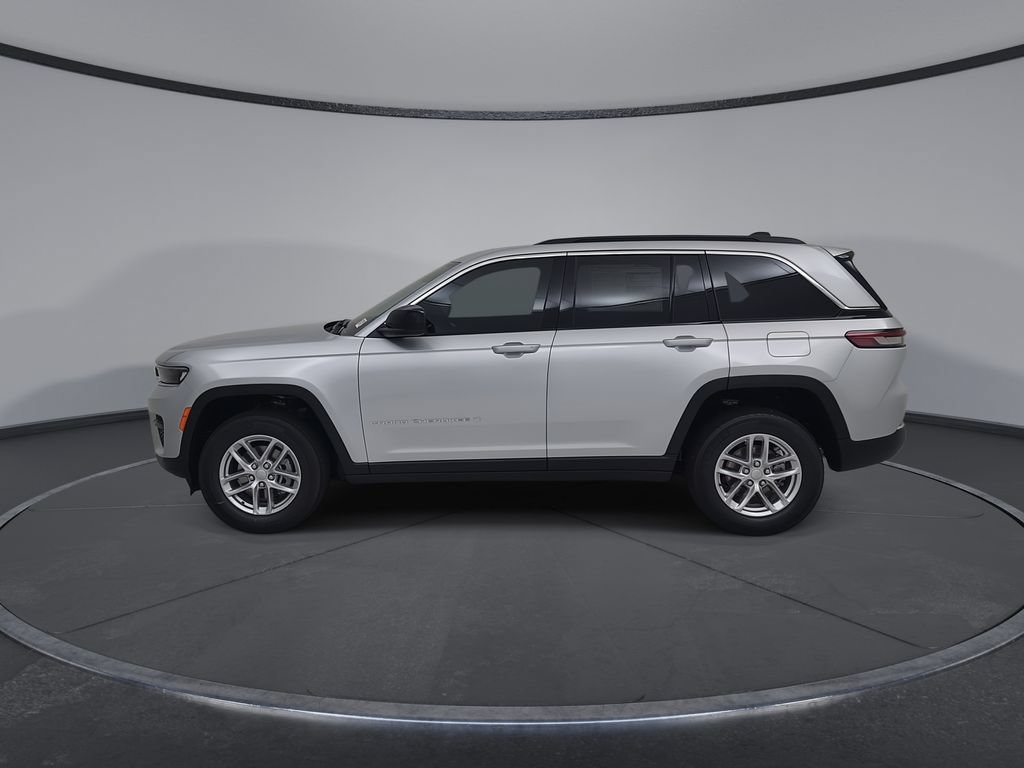 New 2026 Jeep Grand Cherokee Laredo X AWD/4WD image 9