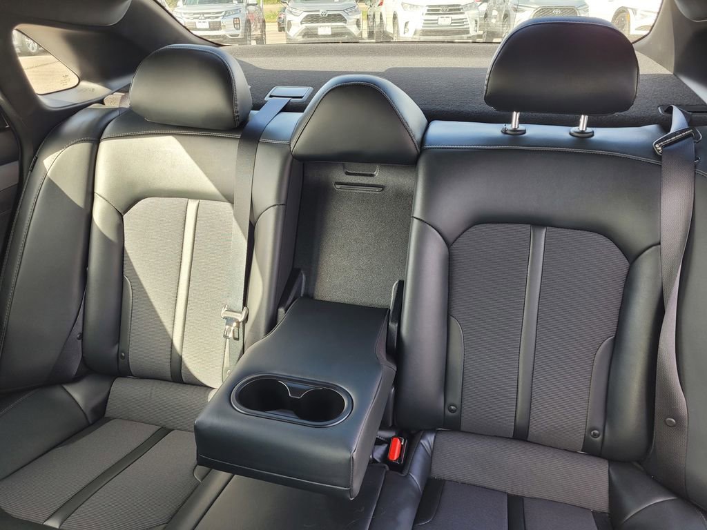Used 2022 Kia K5 GT-Line image 10