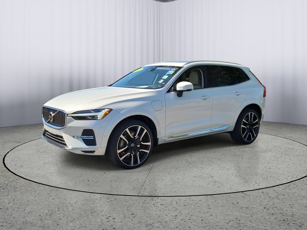 Used 2023 Volvo XC60 T8 Ultimate w/ Climate Package AWD/4WD image 8