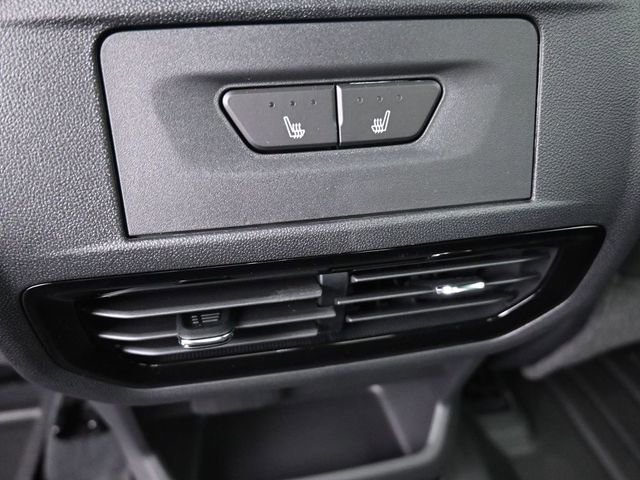 New 2025 Chevrolet Silverado EV LT image 27