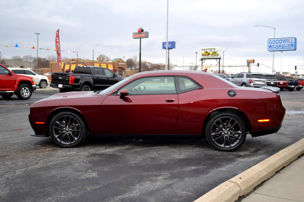 Used 2021 Dodge Challenger GT w/ Plus Package image 4