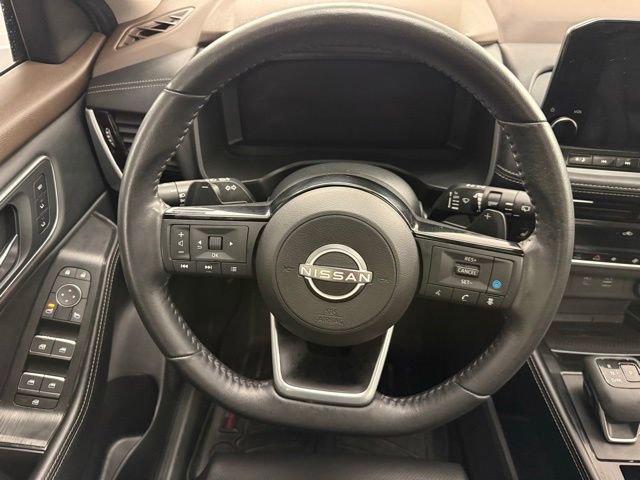 Used 2023 Nissan Rogue Platinum w/ Platinum Premium Package image 15