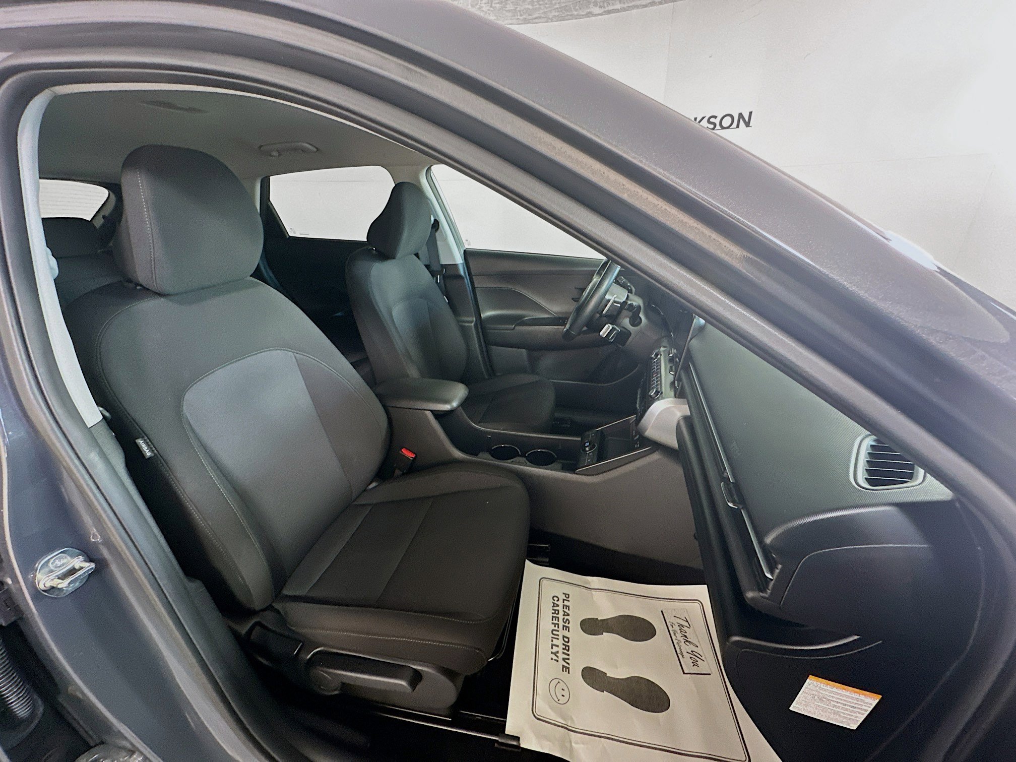 Used 2024 Hyundai Kona SEL image 28