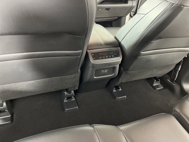 Used 2024 Nissan Pathfinder SL image 47