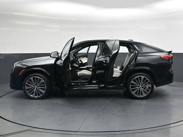 New 2026 BMW X2 xDrive28i w/ Technology Package AWD/4WD image 38