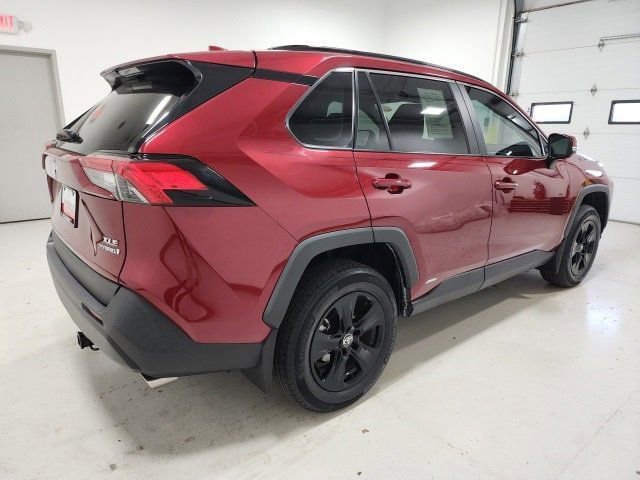 Certified 2022 Toyota RAV4 XLE w/ Convenience Package image 11