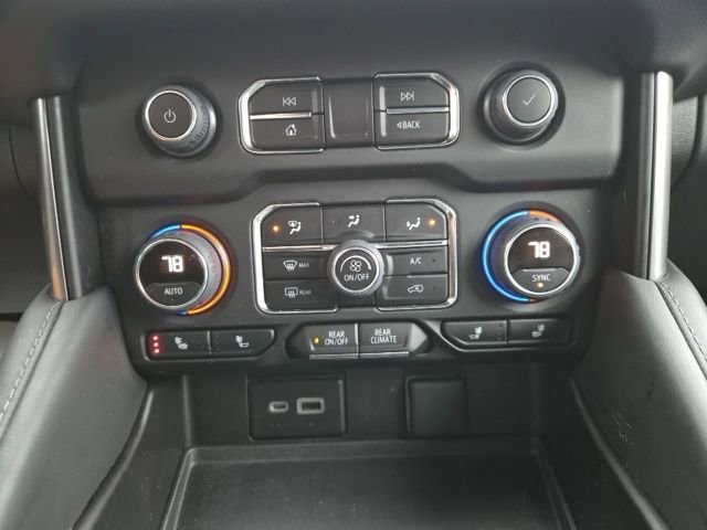 Used 2022 Chevrolet Tahoe LT w/ Luxury Package image 30