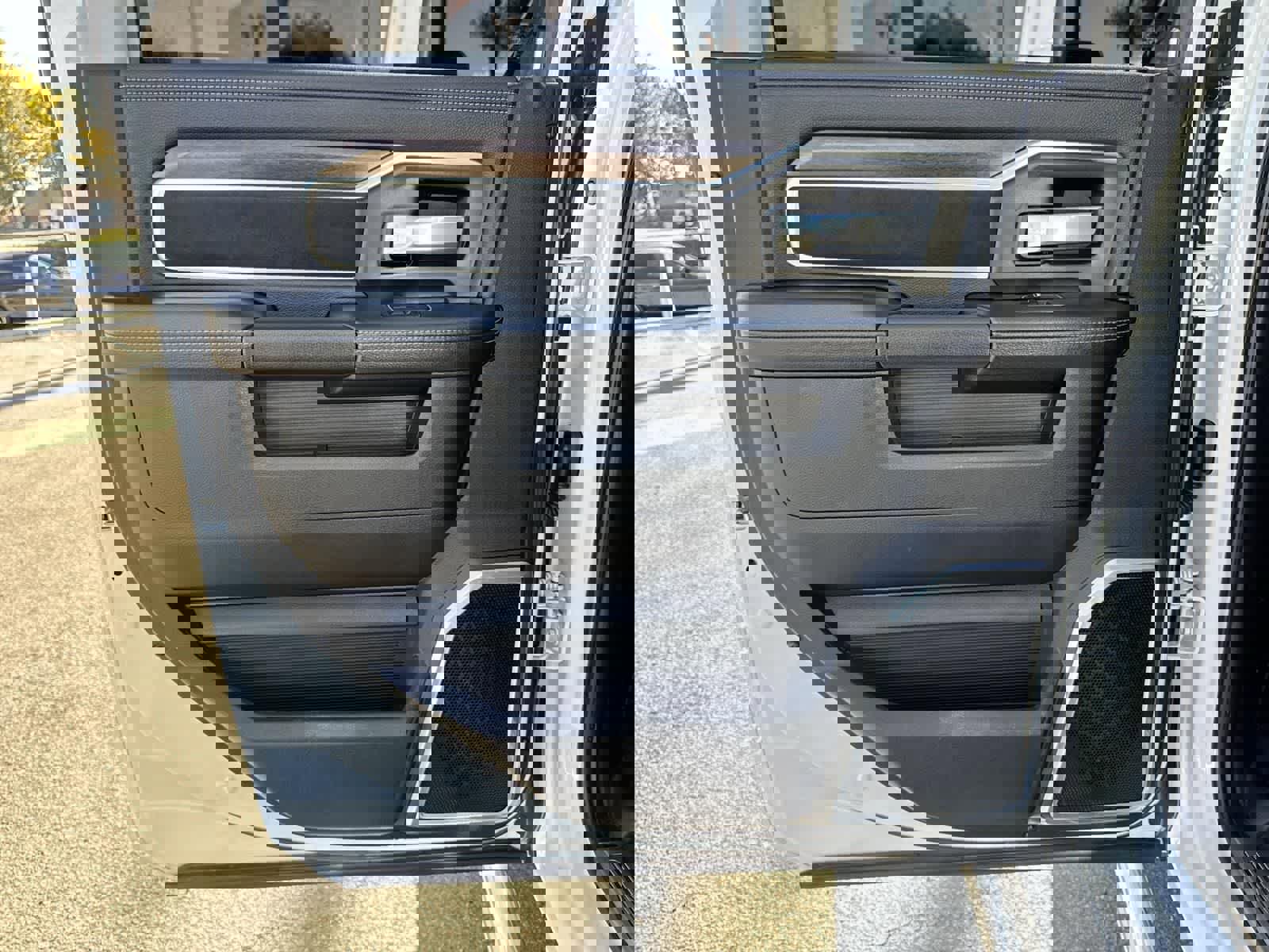 Used 2022 RAM 2500 Laramie image 26