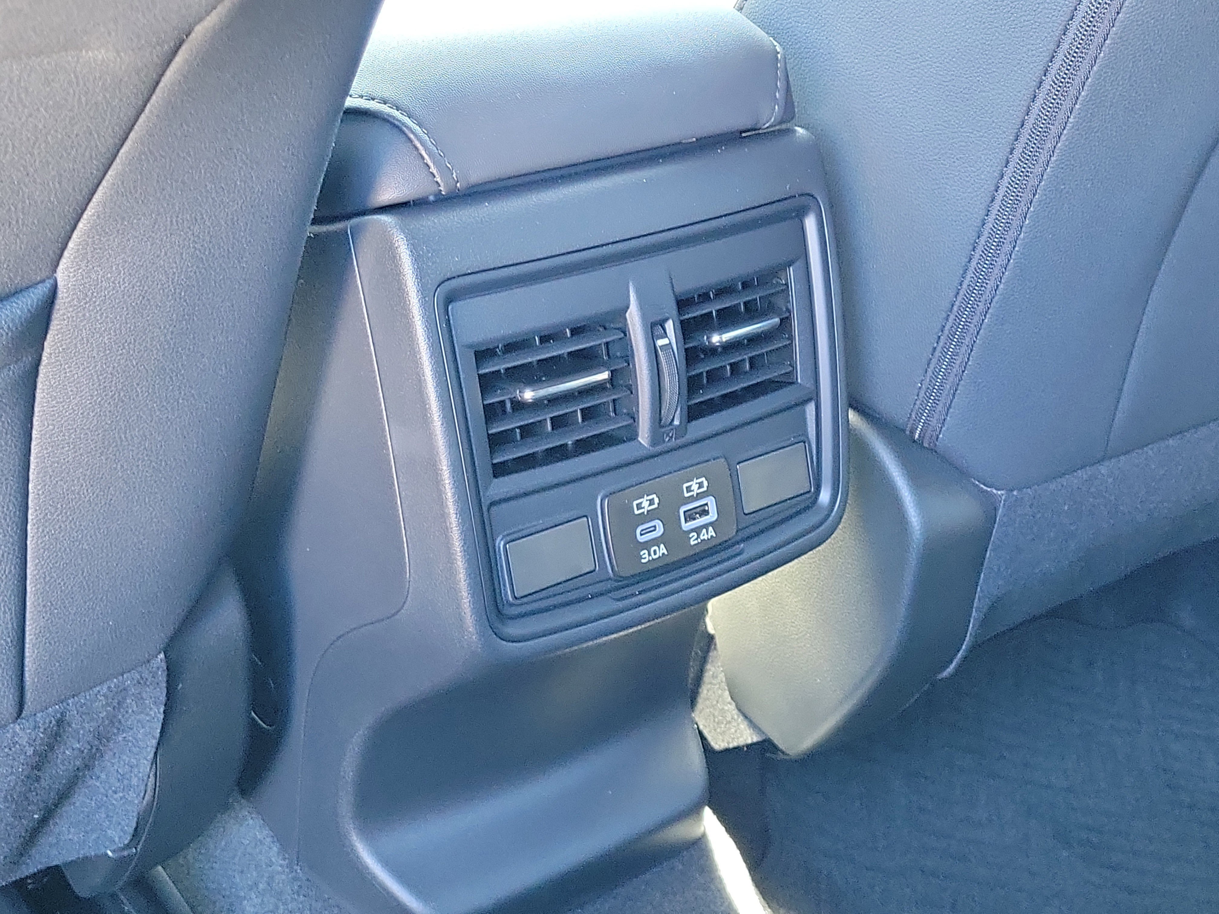 Used 2026 Subaru Outback Premium image 14