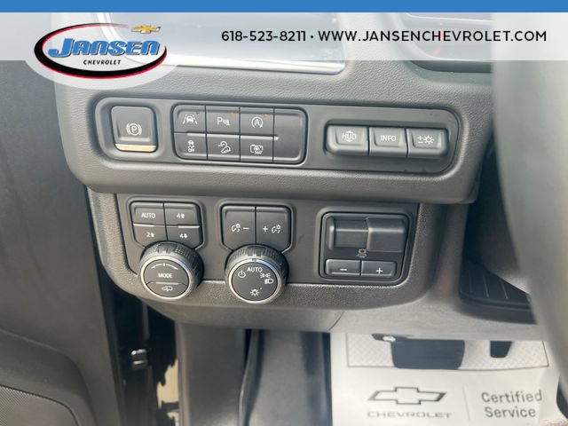 Used 2024 Chevrolet Tahoe High Country AWD/4WD image 17