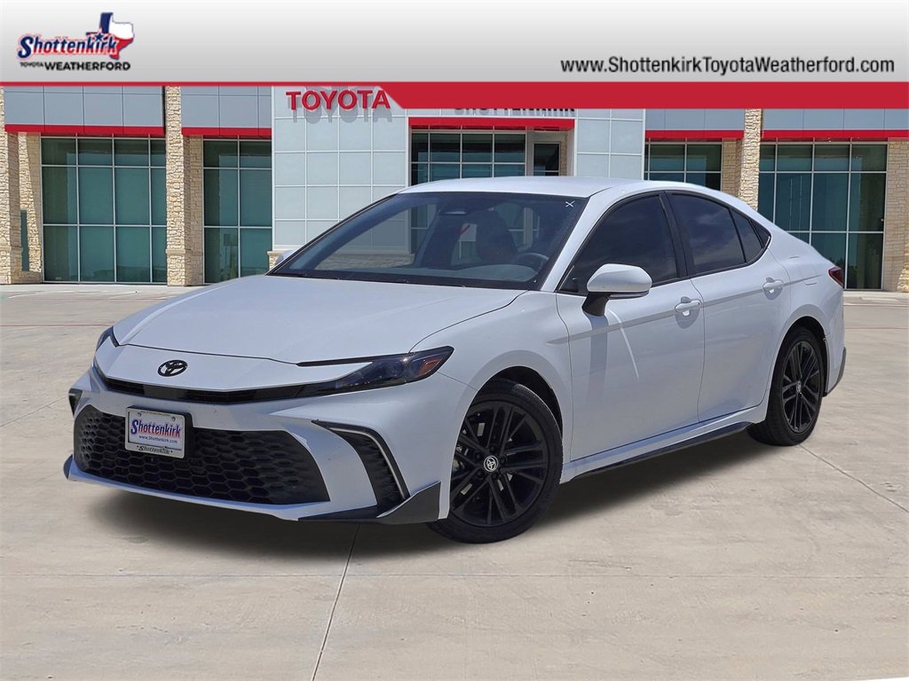 Used 2025 Toyota Camry SE