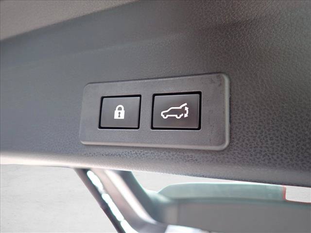 Used 2020 Subaru Ascent Premium w/ Convenience Package AWD/4WD image 9