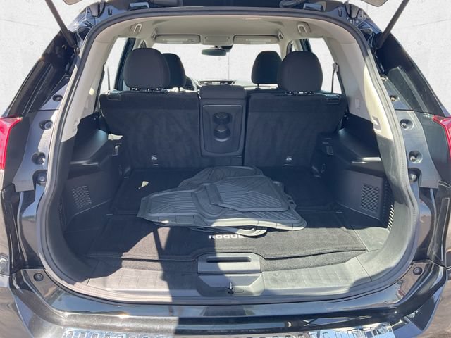 Used 2019 Nissan Rogue S AWD/4WD image 31
