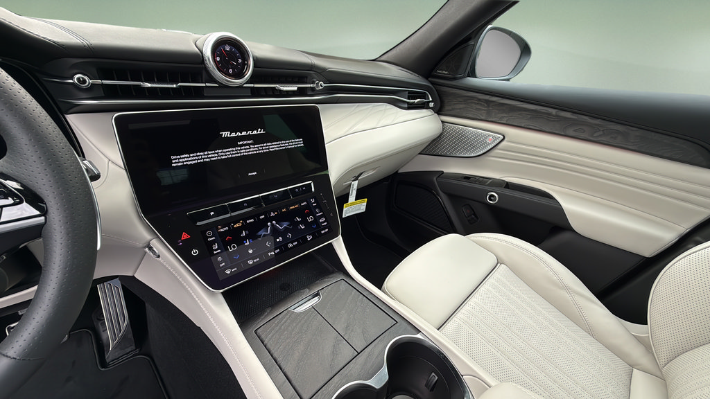 New 2026 Maserati Grecale Modena AWD/4WD image 33