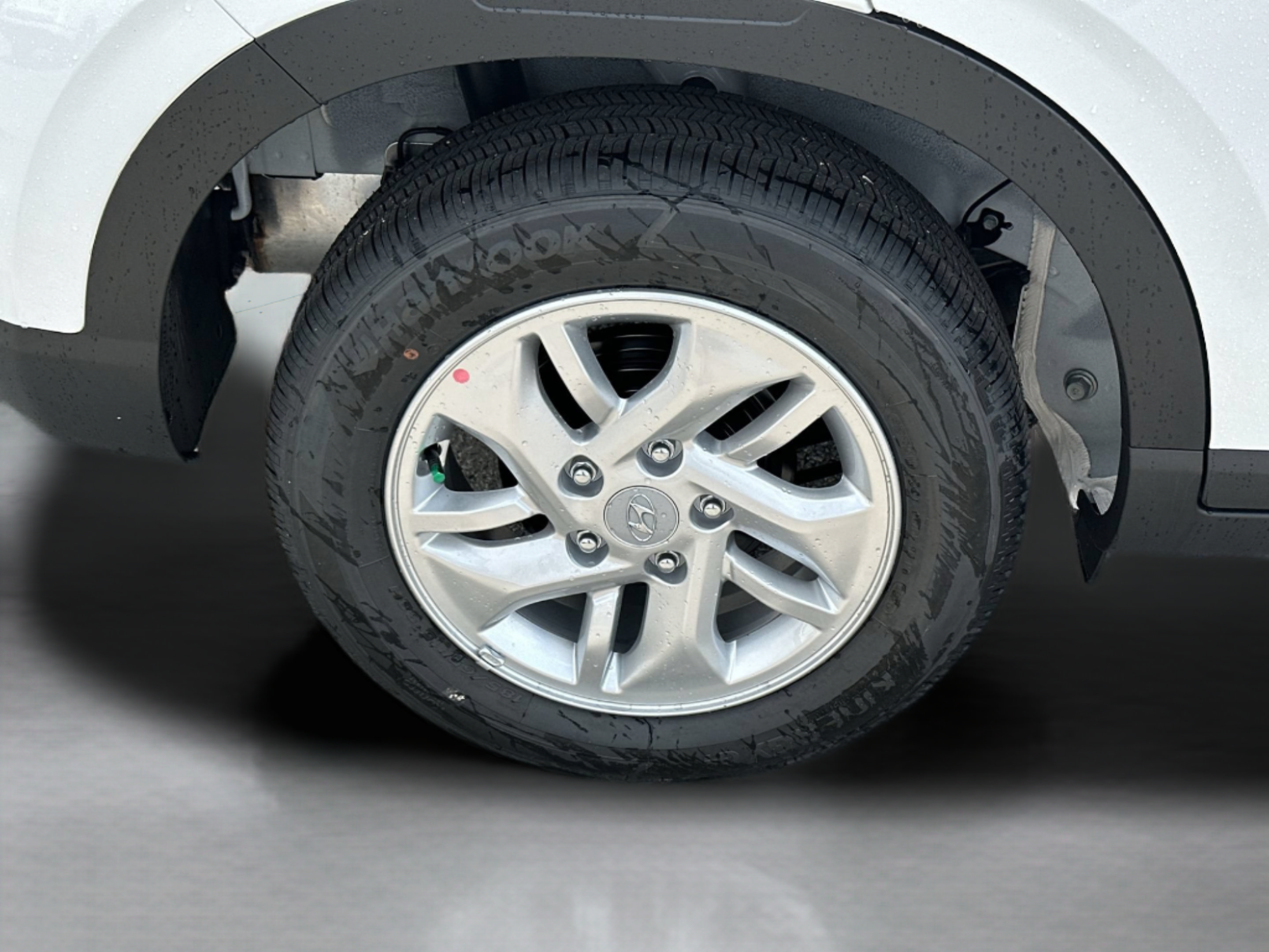 New 2026 Hyundai Venue SE FWD image 30