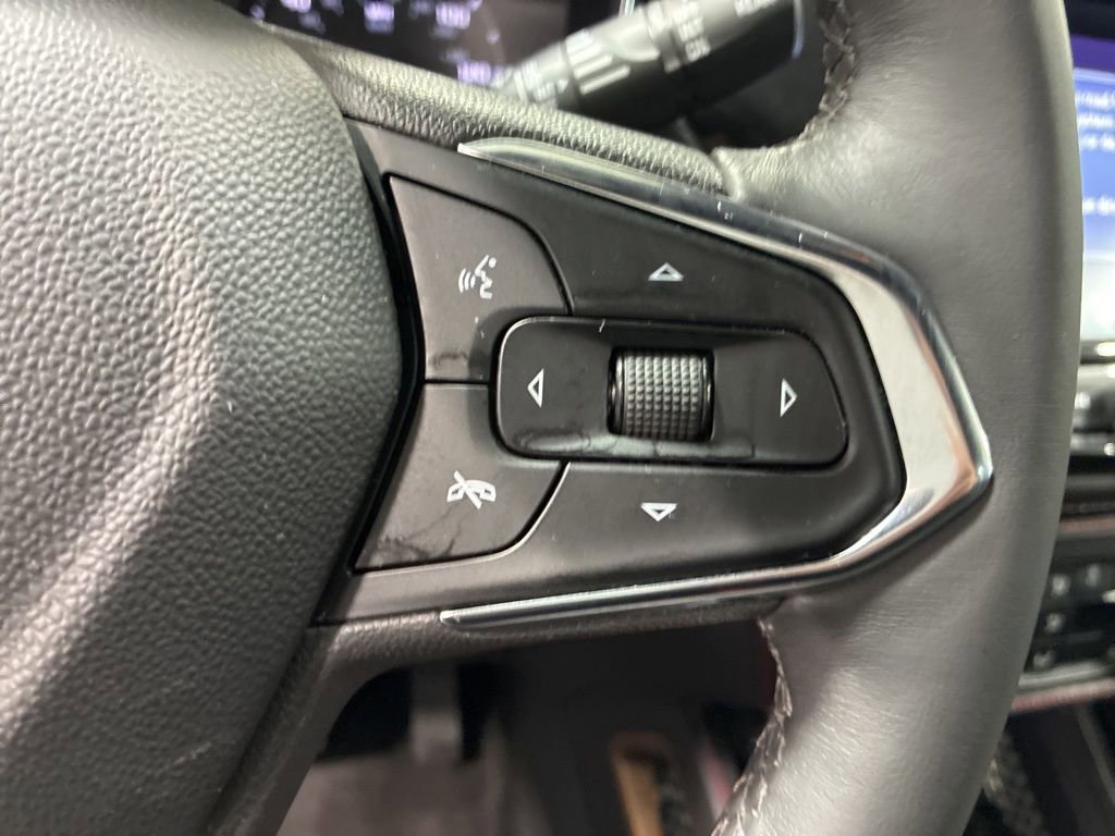 Used 2023 Chevrolet TrailBlazer ACTIV w/ Convenience Package image 14