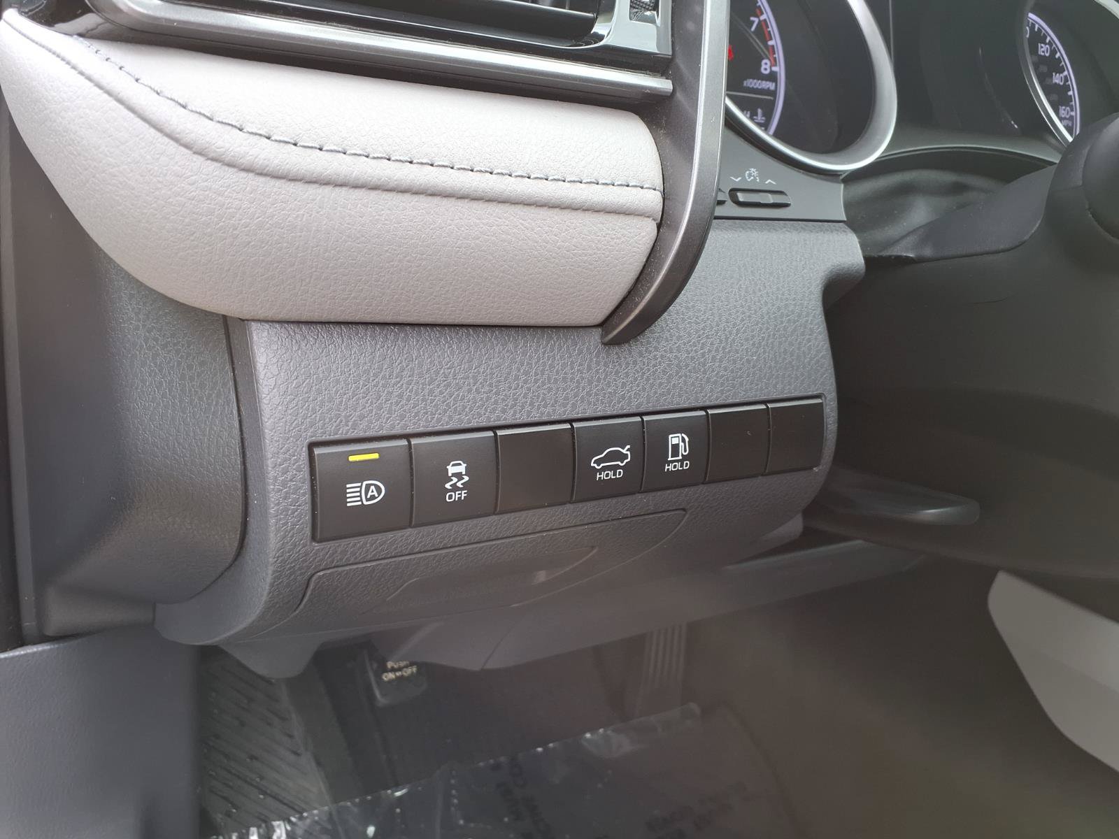 Used 2022 Toyota Camry LE FWD image 18
