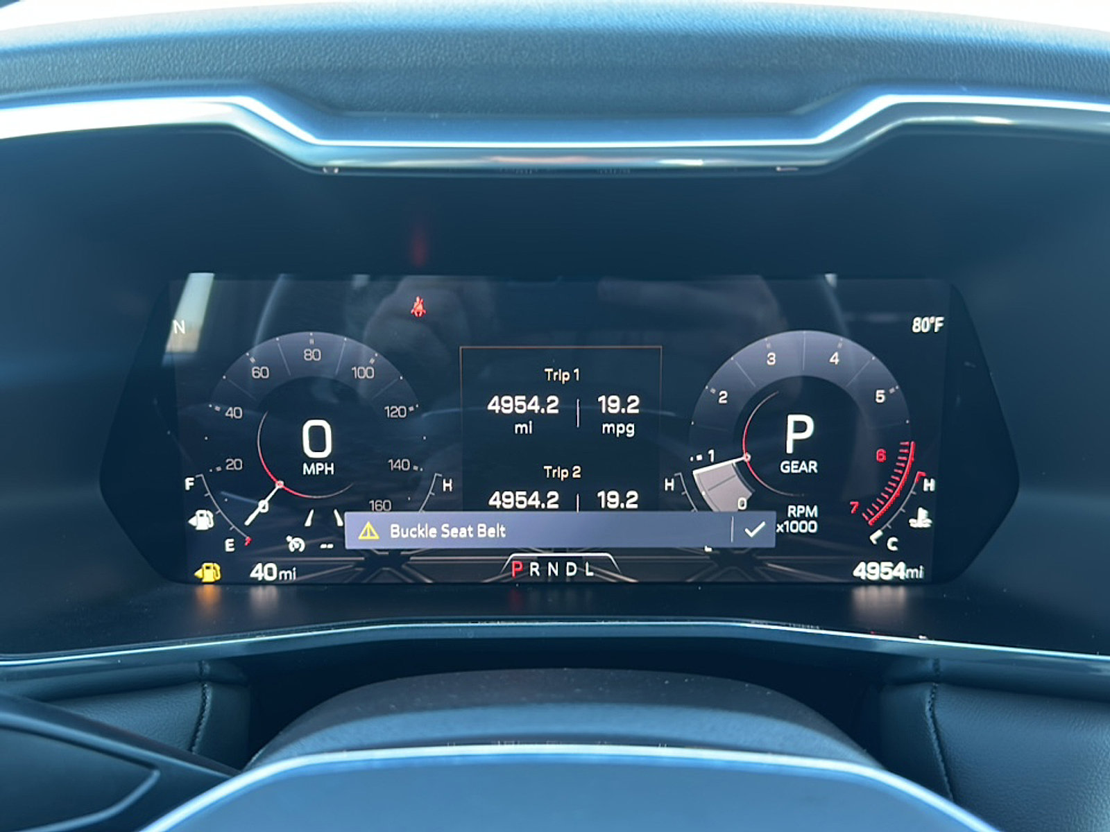 New 2026 GMC Canyon Elevation w/ Convenience Package image 17