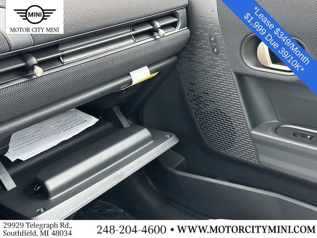 Certified 2025 MINI Cooper S image 32