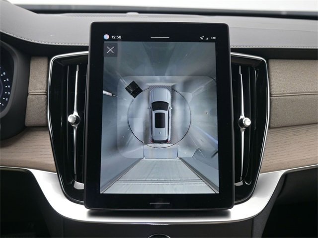 New 2026 Volvo XC90 B6 Ultra w/ Protection Package Premier image 21