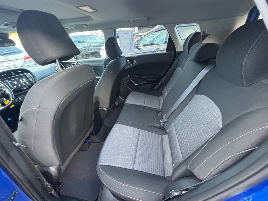 Used 2021 Kia Soul GT-Line image 11