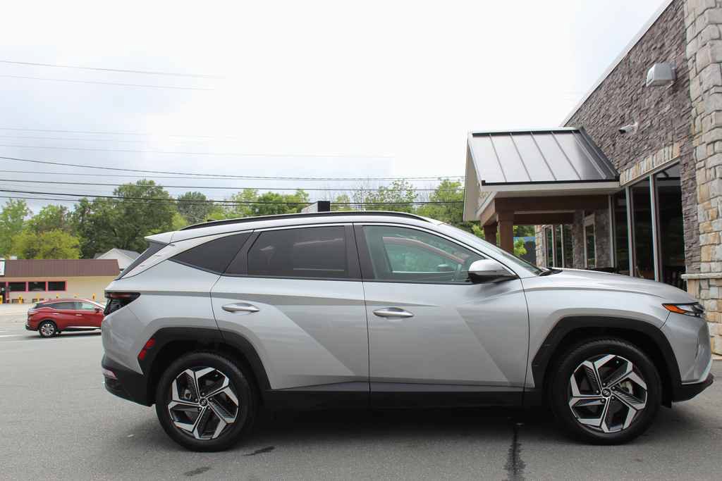 Used 2024 Hyundai Tucson SEL w/ Convenience Package AWD/4WD image 4