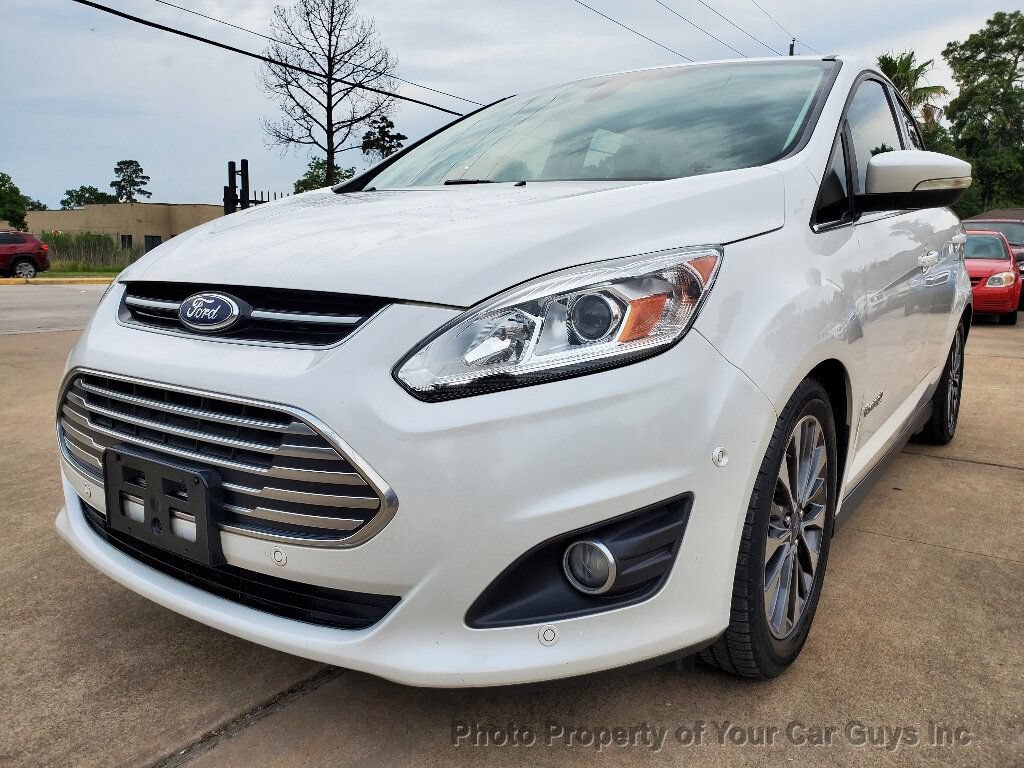 Used 2018 Ford C-MAX Titanium FWD image 2