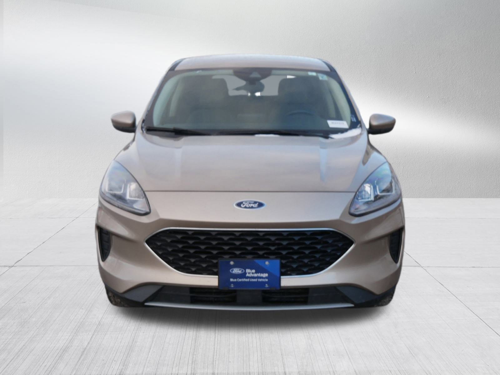 Used 2020 Ford Escape SE video 2