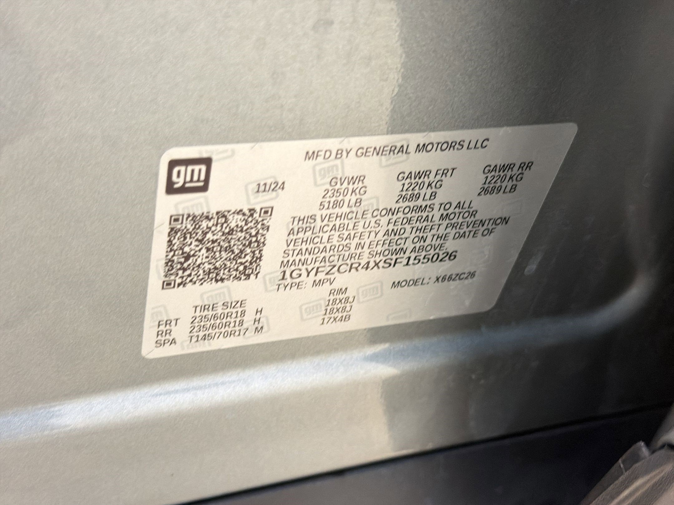 Used 2025 Cadillac XT4 Premium Luxury FWD image 18