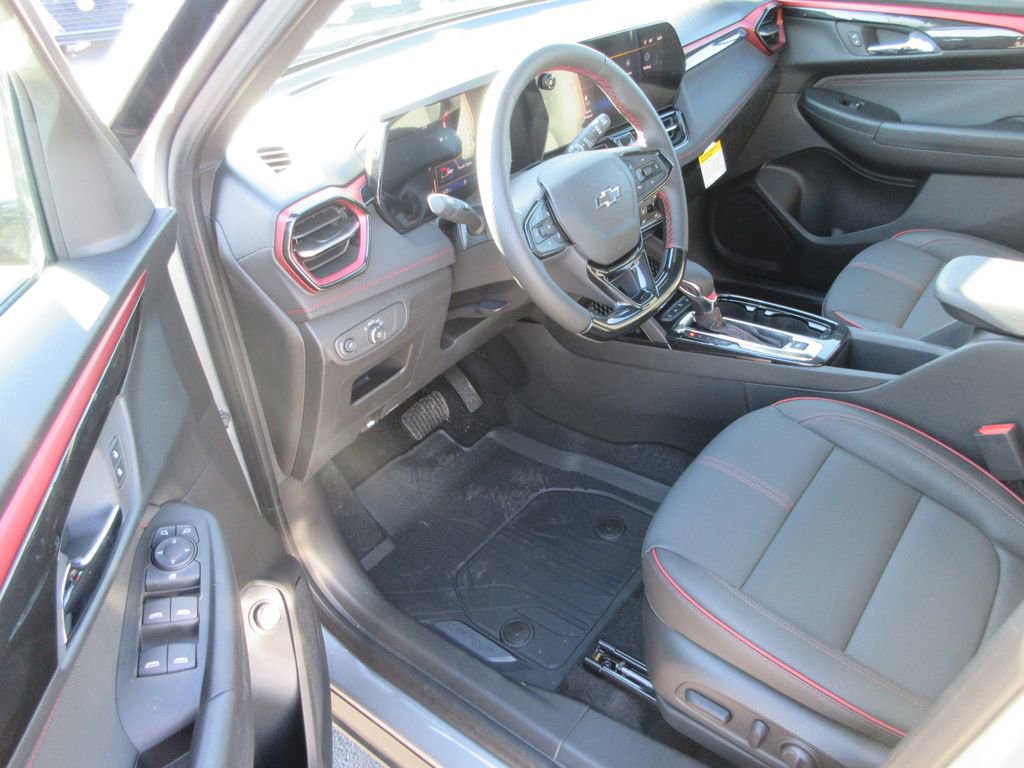 New 2026 Chevrolet TrailBlazer RS w/ Convenience Package FWD image 13