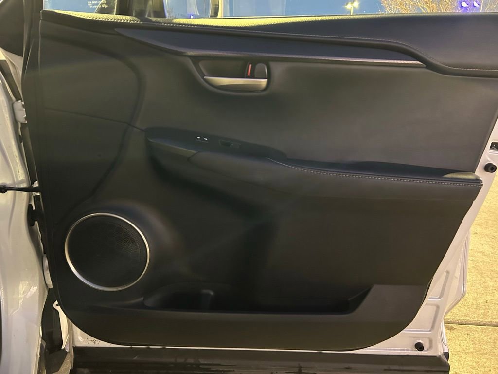 Used 2016 Lexus NX 200t AWD image 32