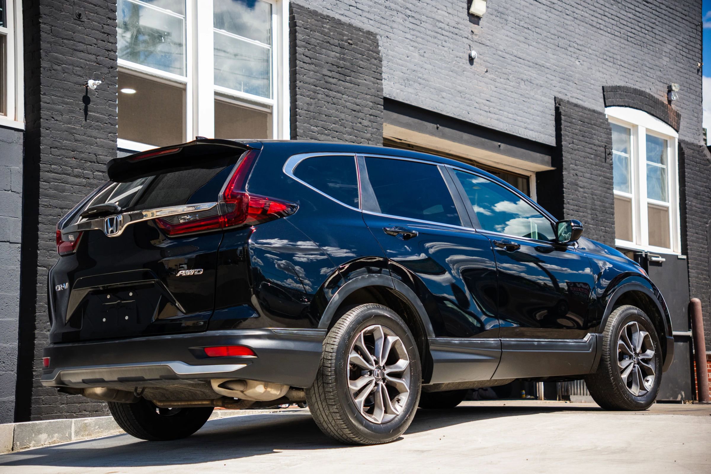Used 2021 Honda CR-V EX image 5