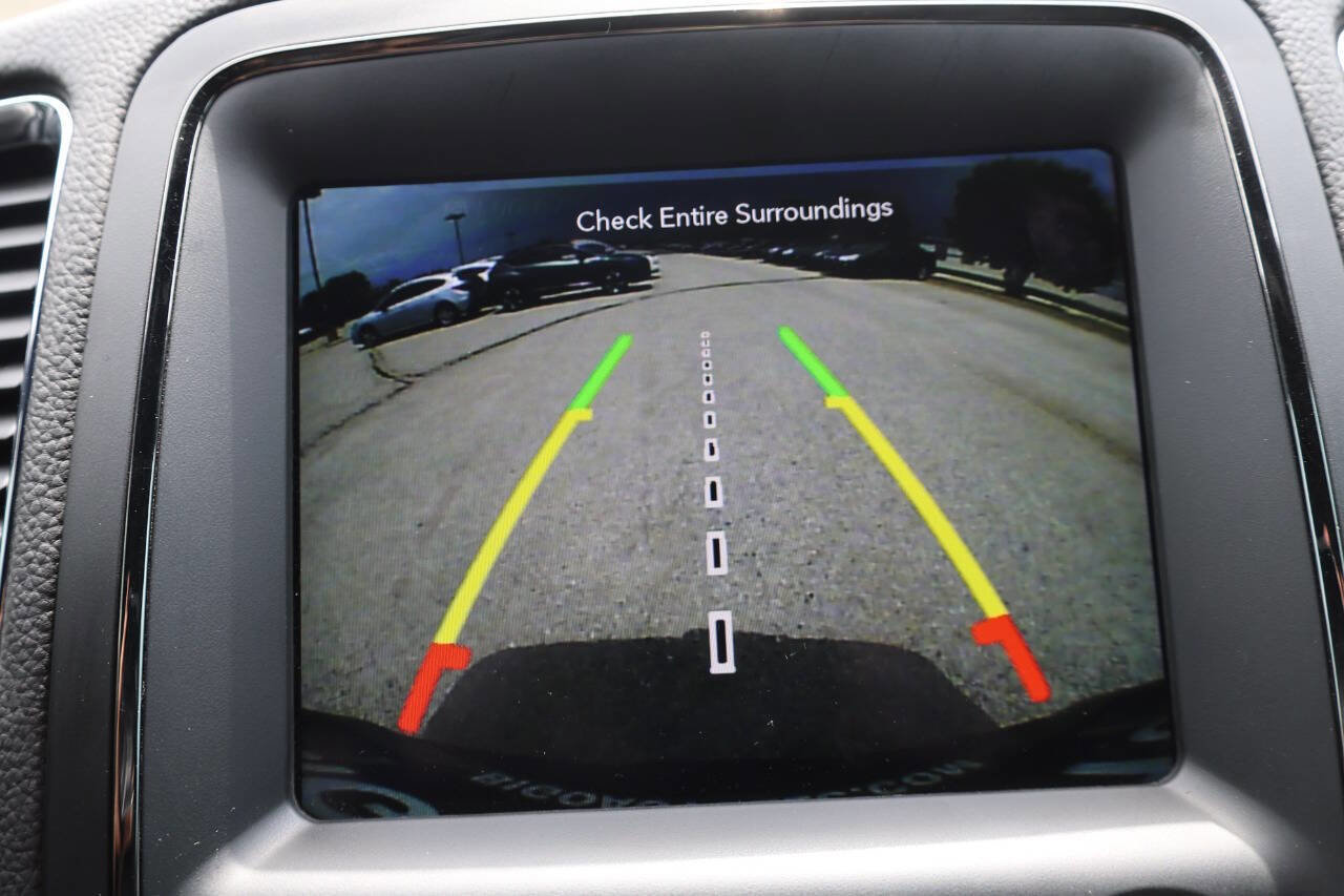 Used 2018 Dodge Durango SRT w/ Trailer Tow Group IV image 26