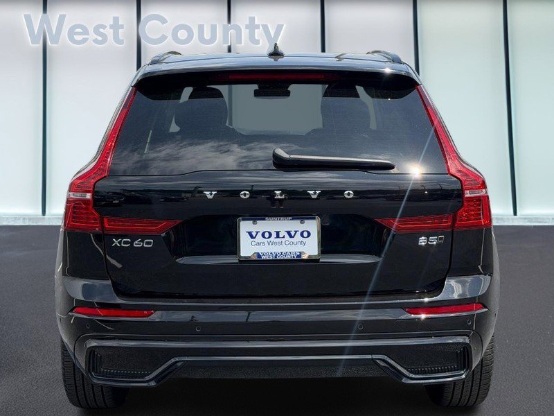 Certified 2025 Volvo XC60 B5 Plus w/ Climate Package AWD/4WD image 6