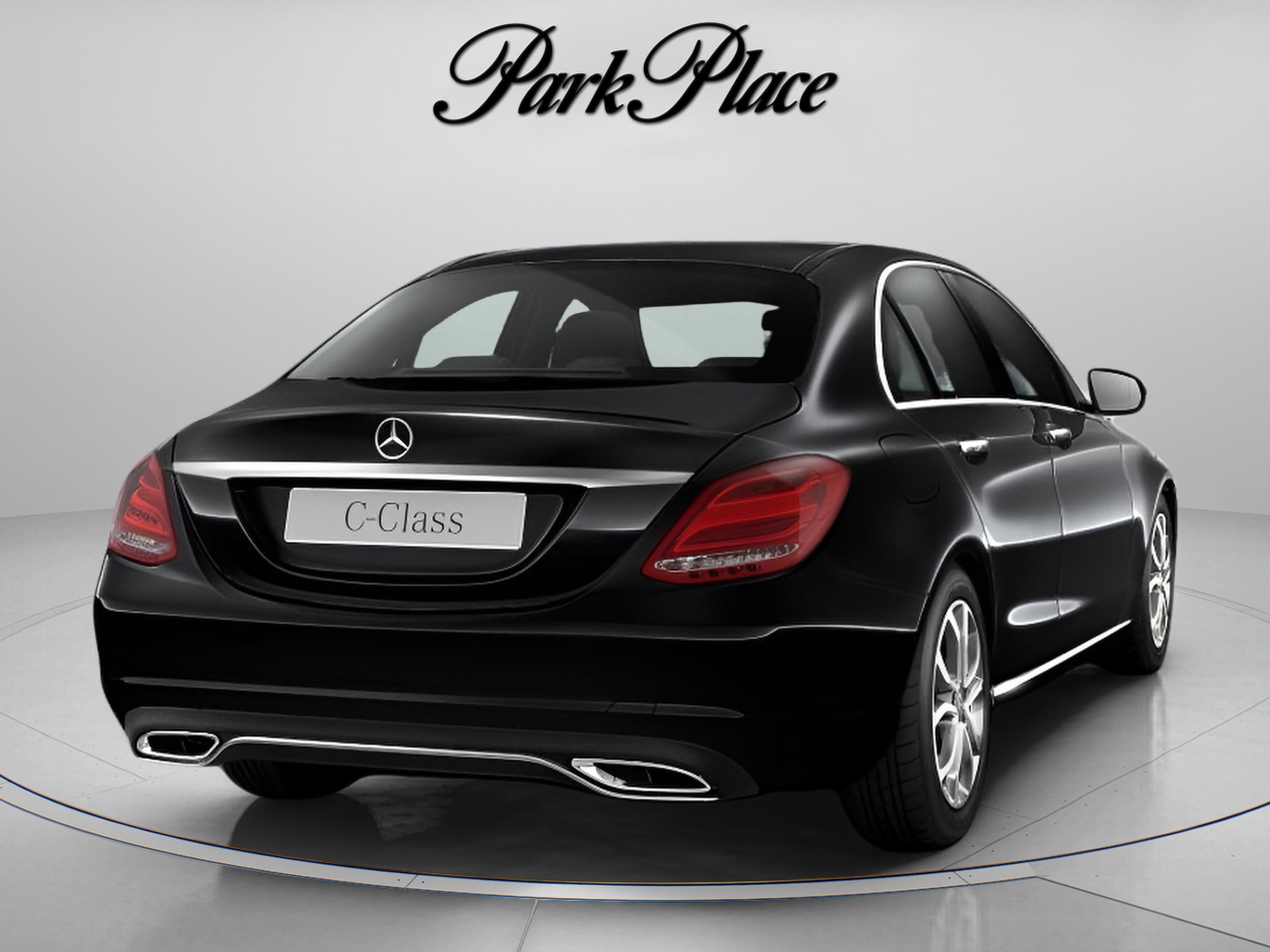 Used 2017 Mercedes-Benz C 300 Sedan image 17