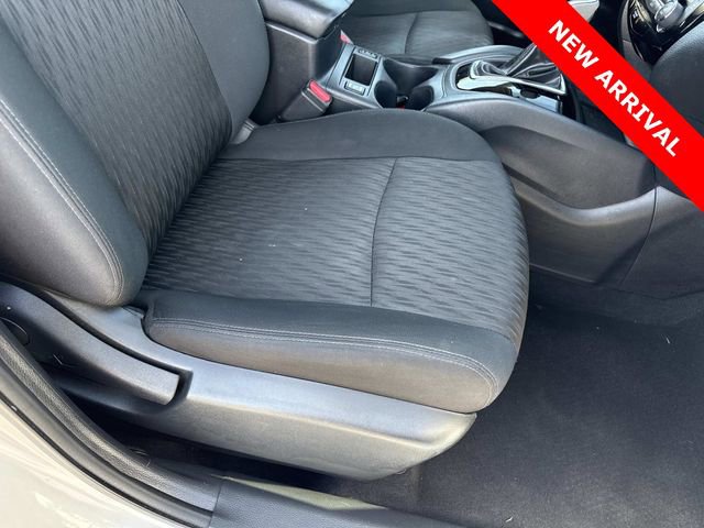 Used 2020 Nissan Rogue SV image 21