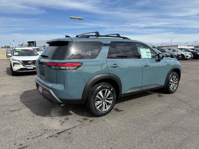 New 2026 Nissan Pathfinder SL image 6