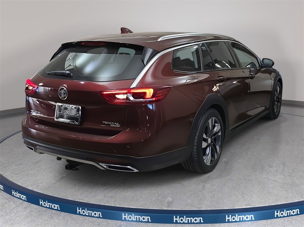 Used 2018 Buick Regal Essence w/ Driver Confidence Package #1 image 6
